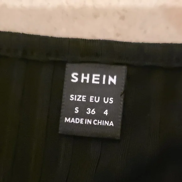 SHEIN Black Lace V-Neck Blouse - Picture 2 of 4